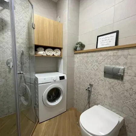 Via421 By Cosher Apartment